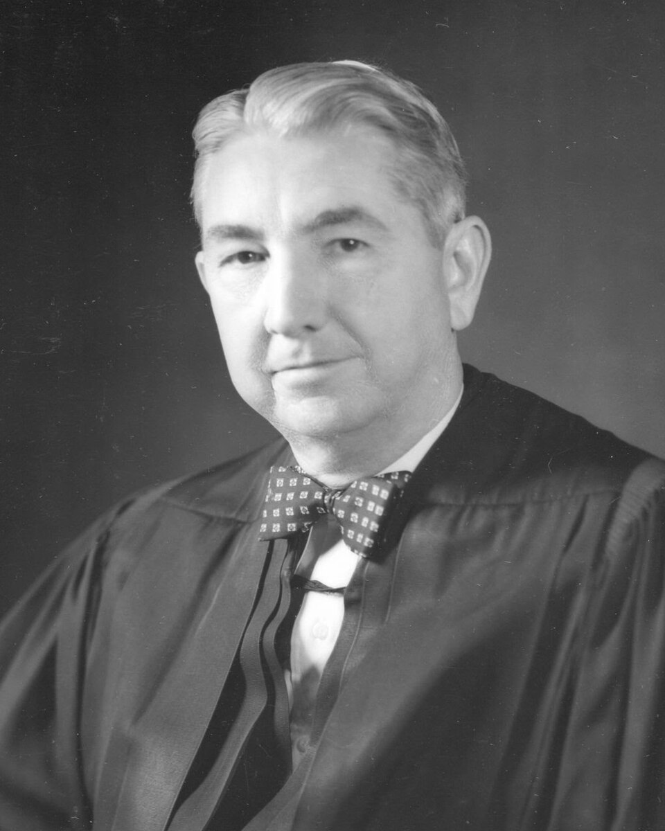 Portrait of Justice Tom C. Clark.